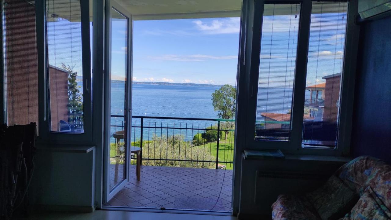Front Lake Amazing View 마네르바 델 가르다 외부 사진